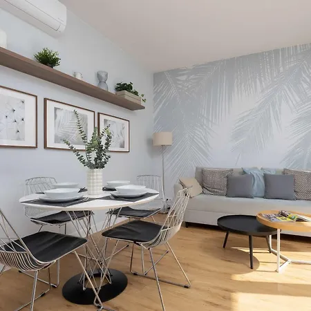 Lejlighed Modern With Air Conditioning And Parking Near The Pge Stadium In By Renters *